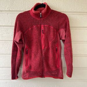 Vintage Patagonia Women's R2 Regulator Polartec lava red size small